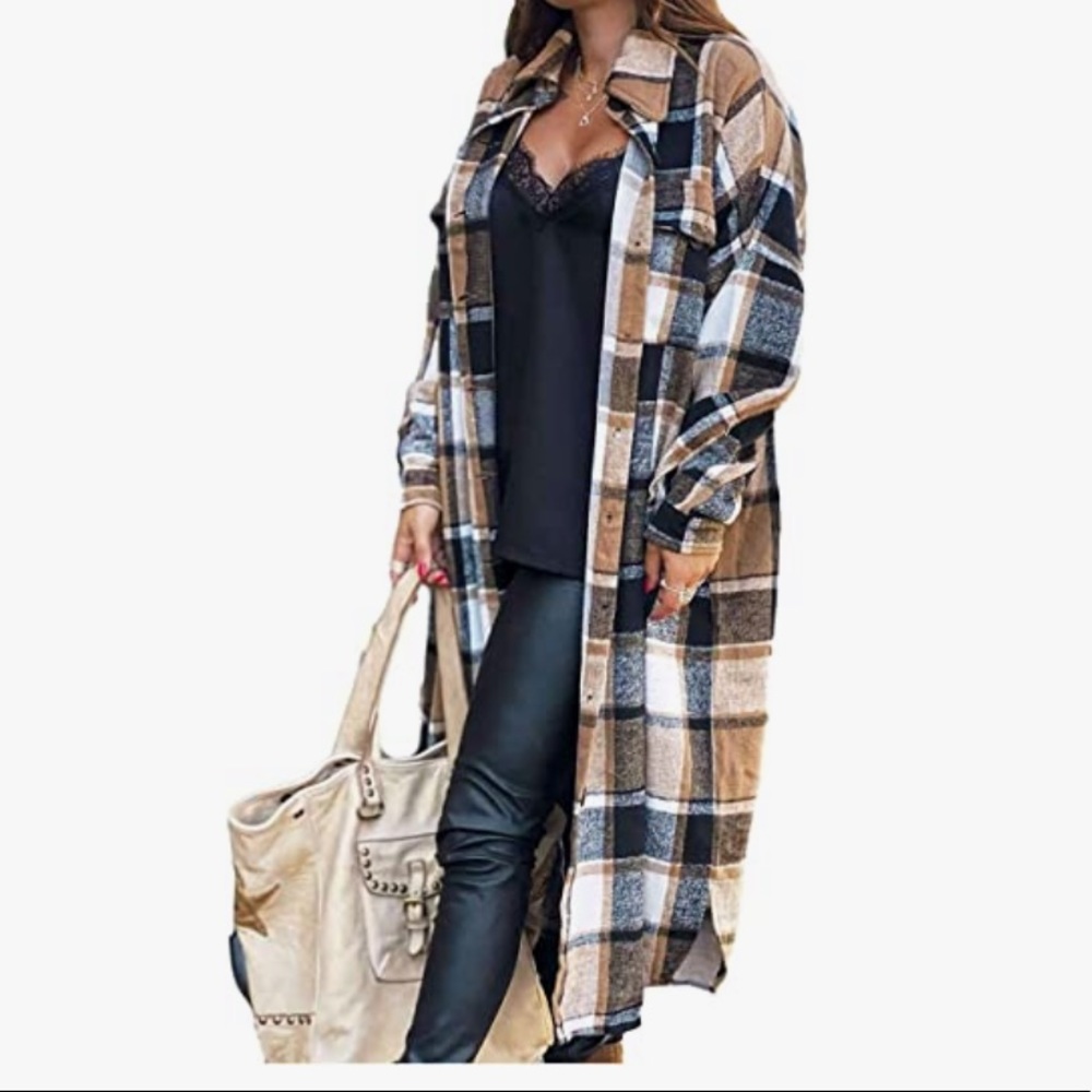NWOT Button Up Long Sleeve Plaid Long Shirt Jacket Shacket